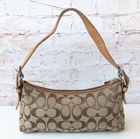 Coach Vintage Leather Canvas Women's Shoulder Hand Bag - Picture 5 of 14